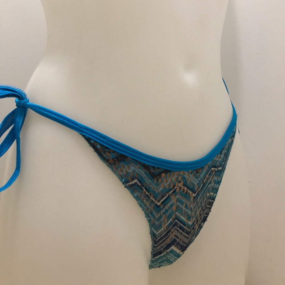 Bikini set - Picture 4 of 6